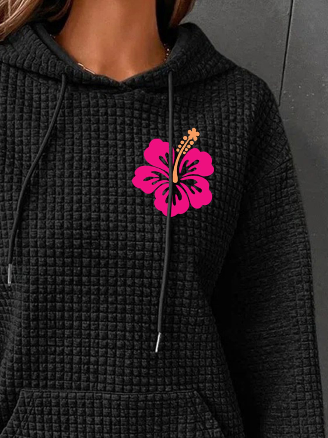 Full size flower graphic textured hoodie with pocket