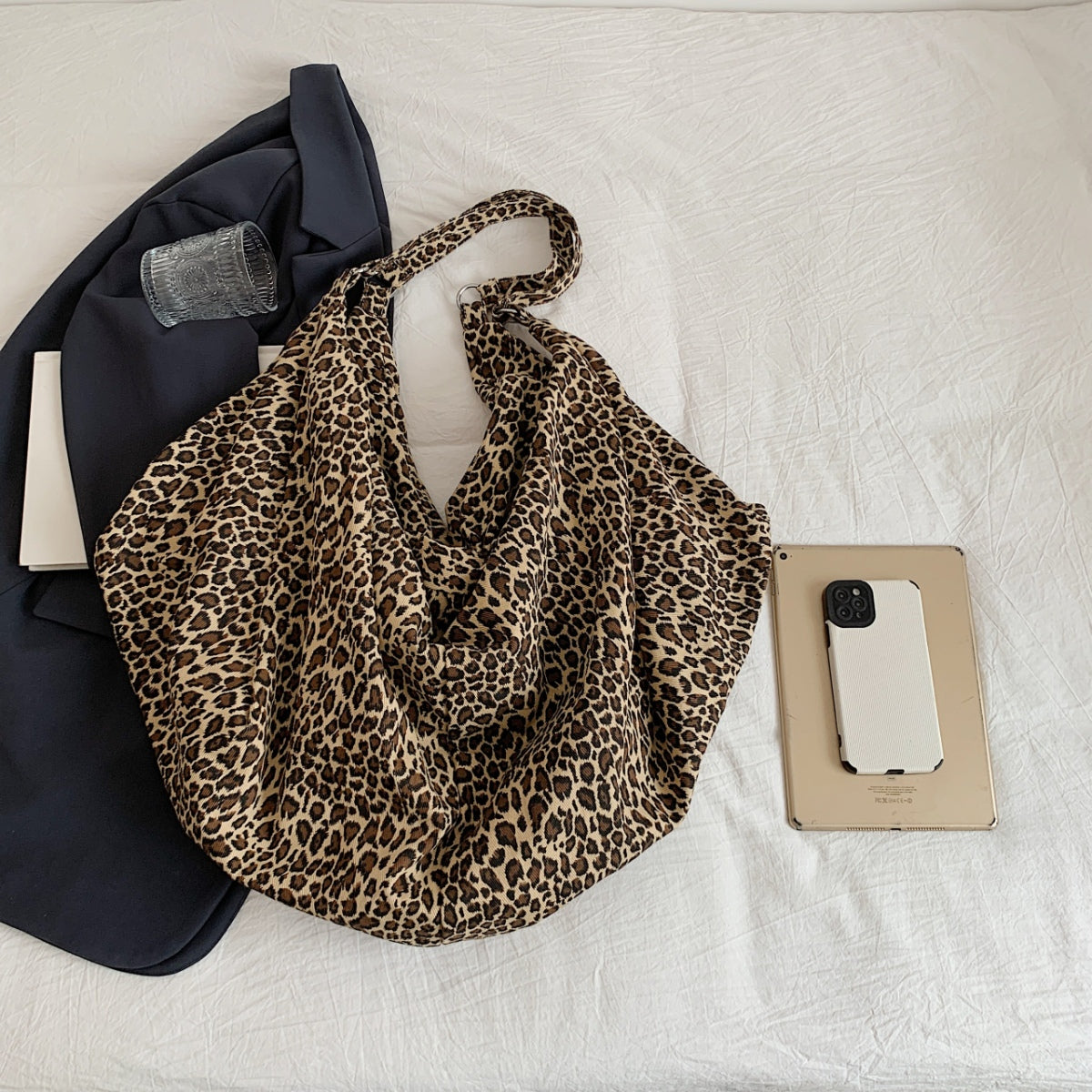 Leopard polyester tote bag