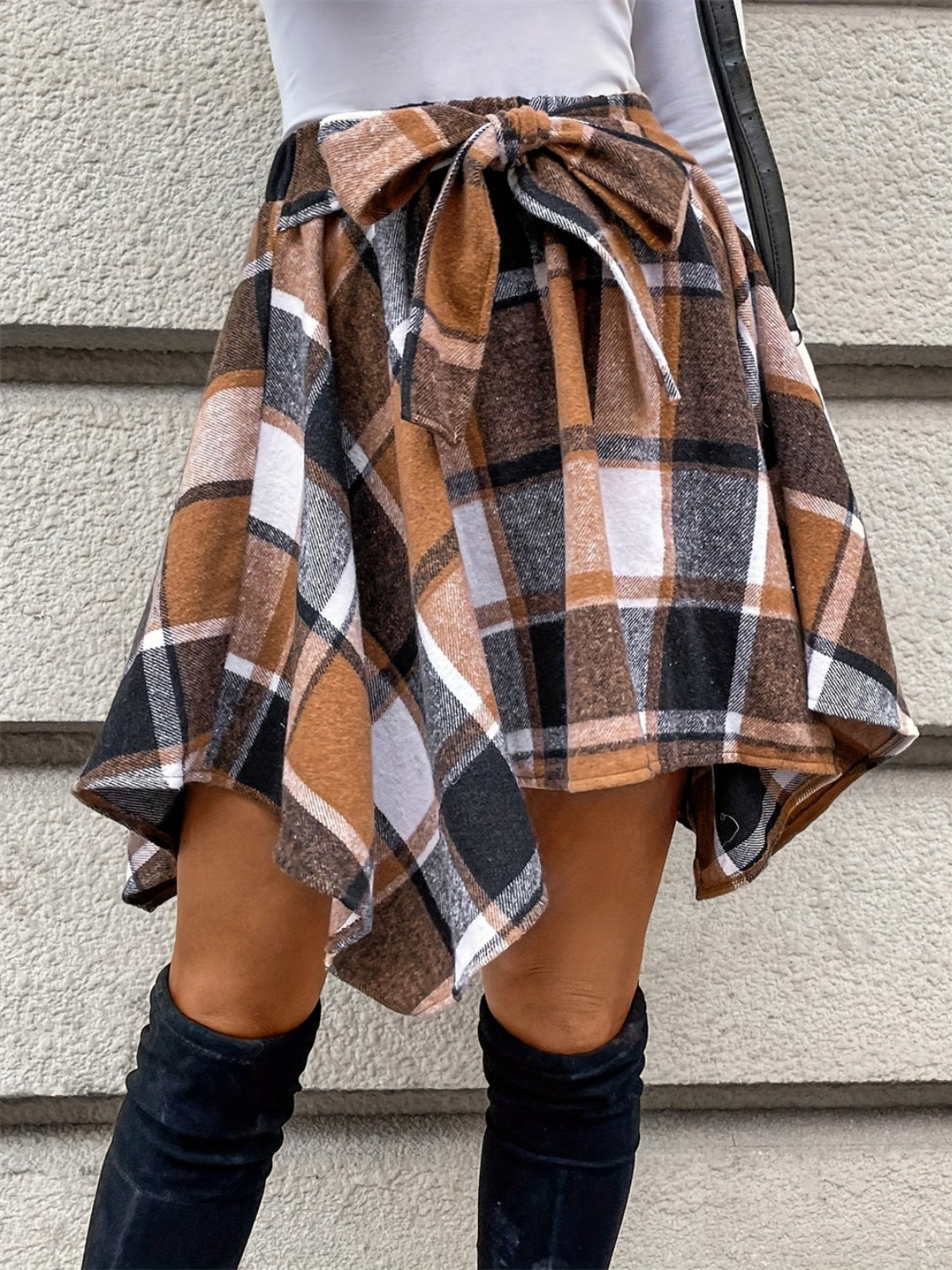 Tied plaid asymmetrical hem skirt - caramel / s