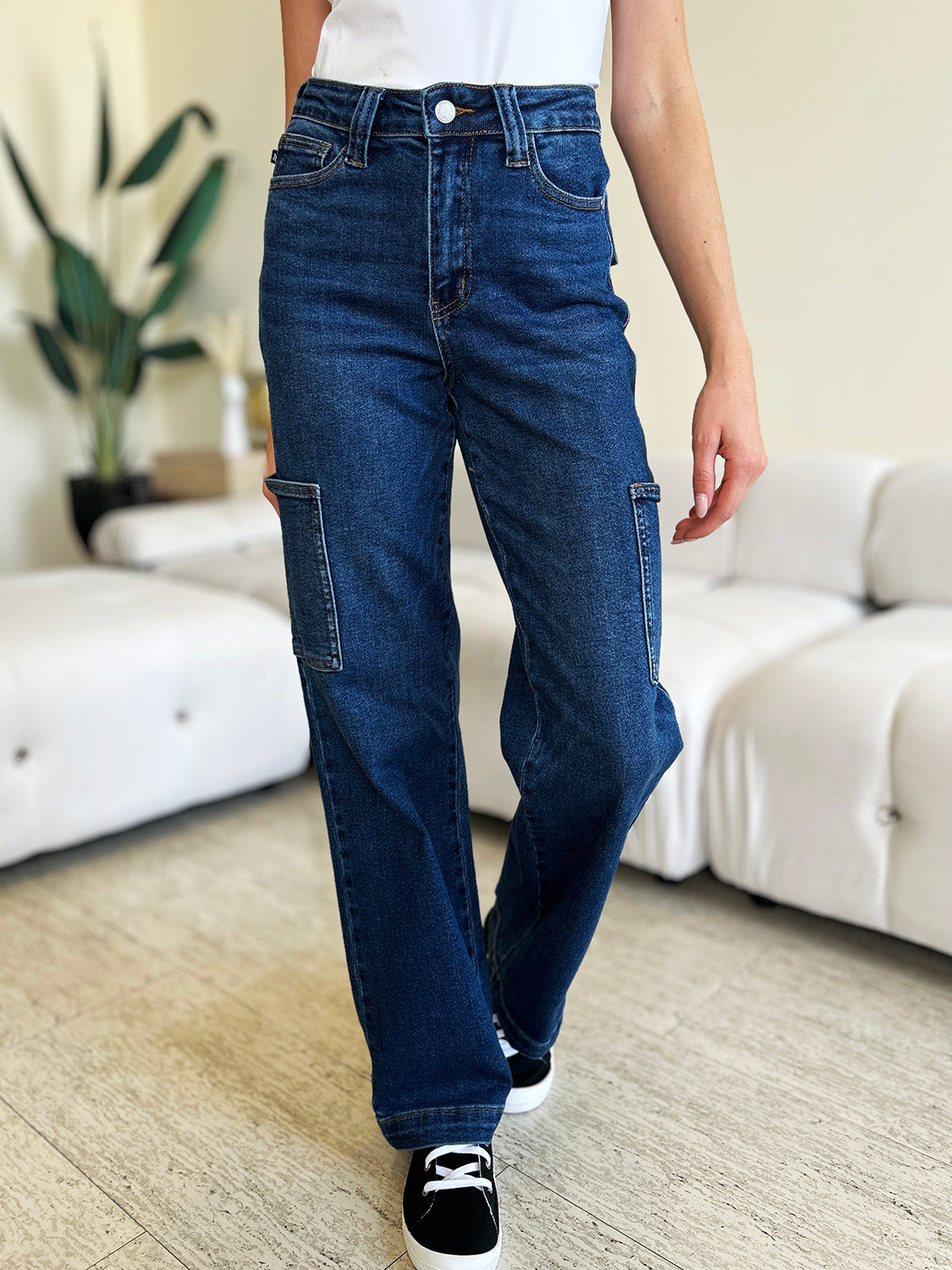 Judy blue full size high waist straight cargo jeans - dark / 0/24