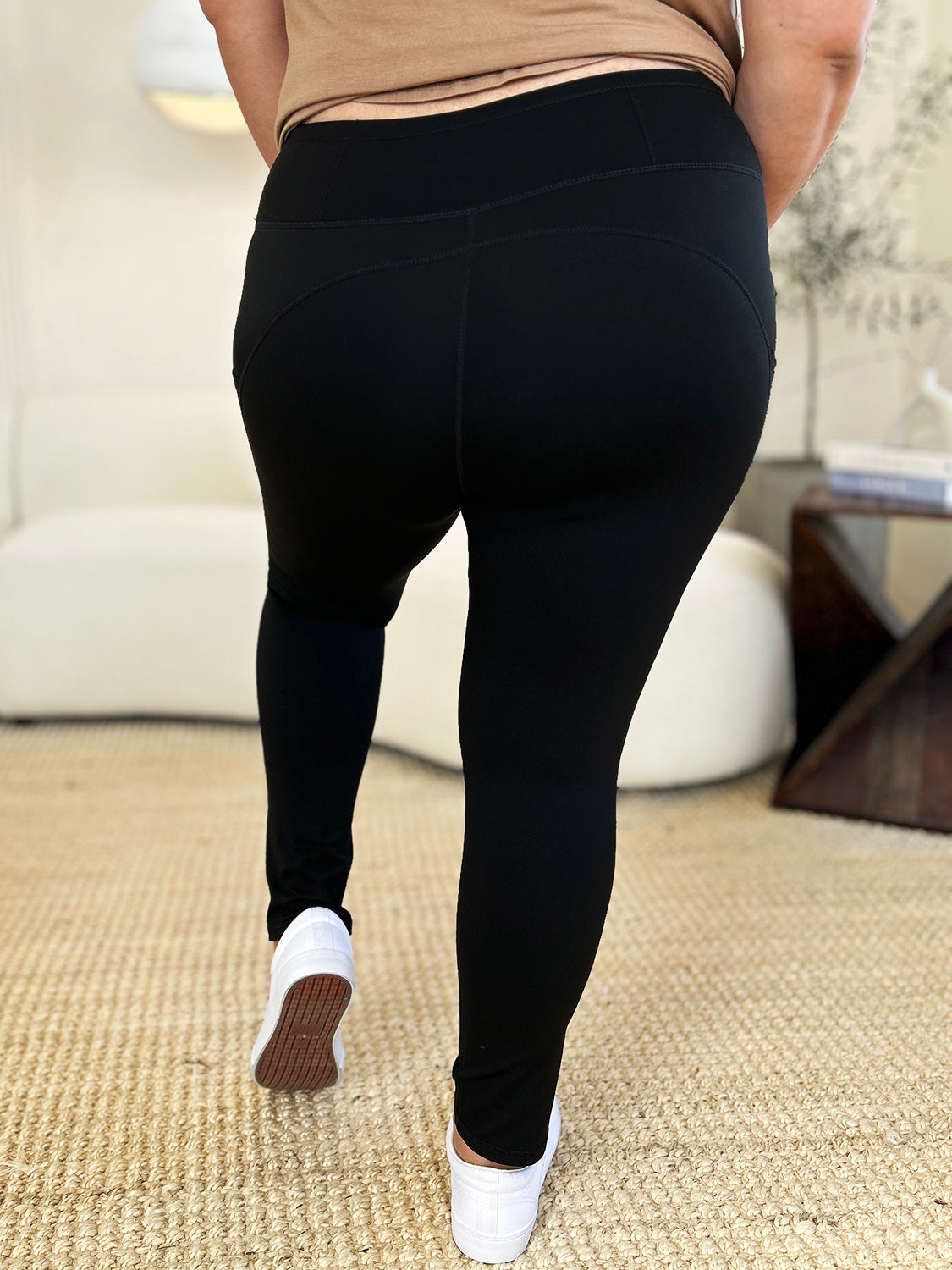 Wide waistband sports leggings