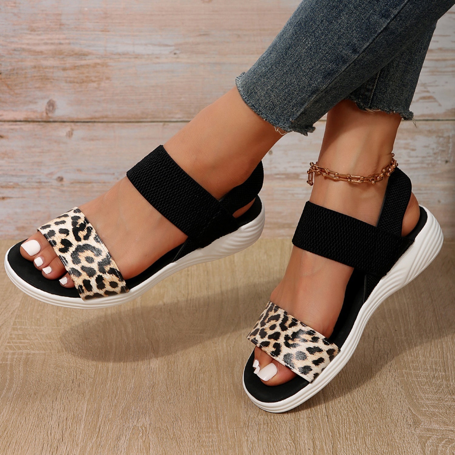 Pu leather open toe low heel sandals