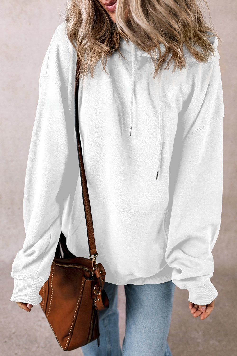 Drawstring pocketed long sleeve hoodie