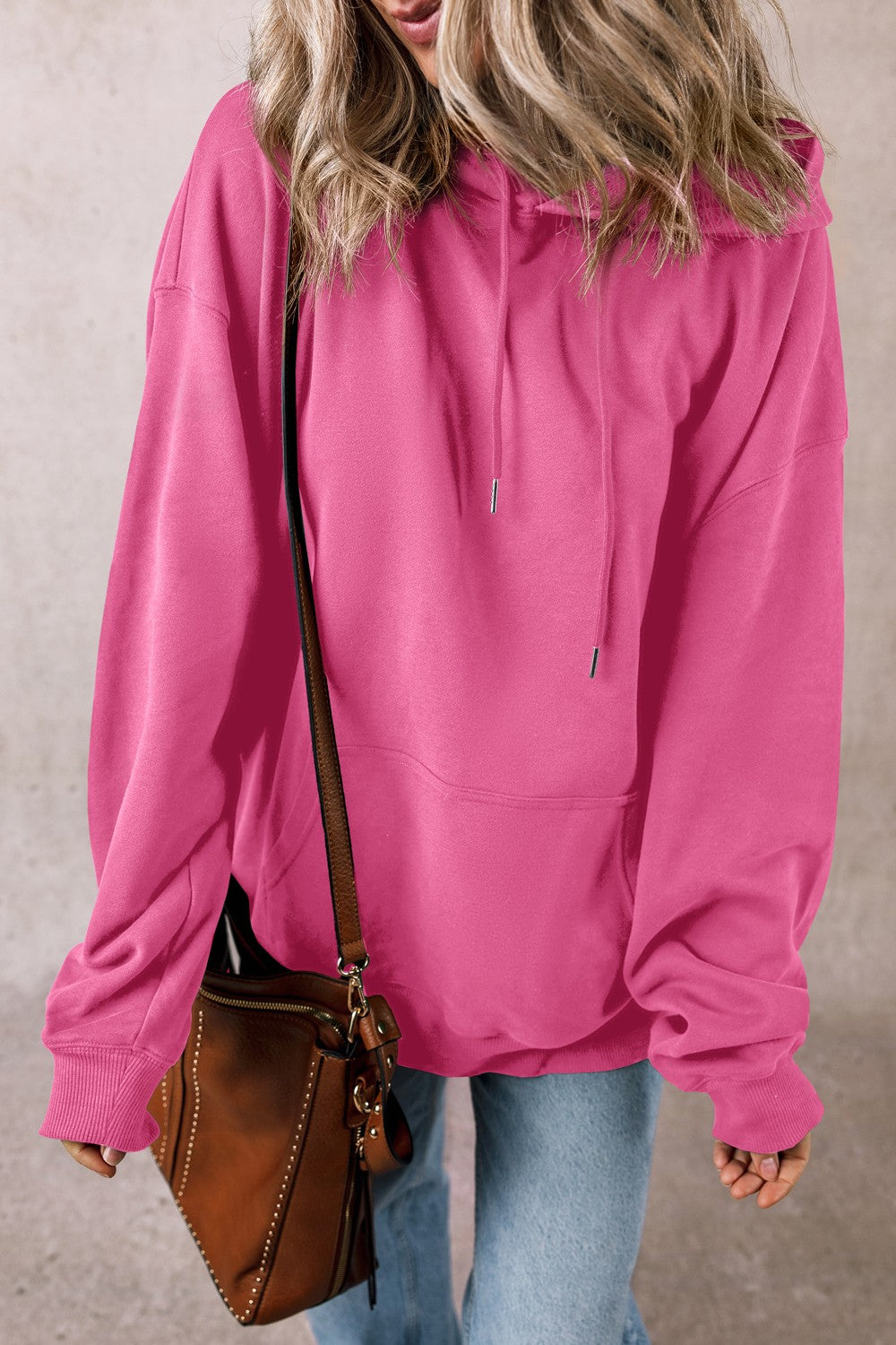 Drawstring pocketed long sleeve hoodie