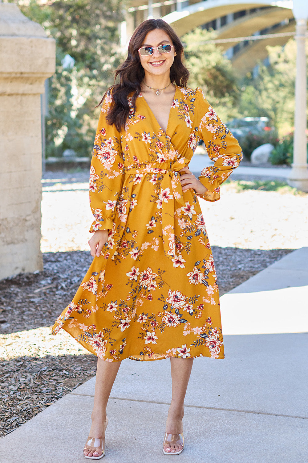 Double take full size floral tie back flounce sleeve dress - caramel / s