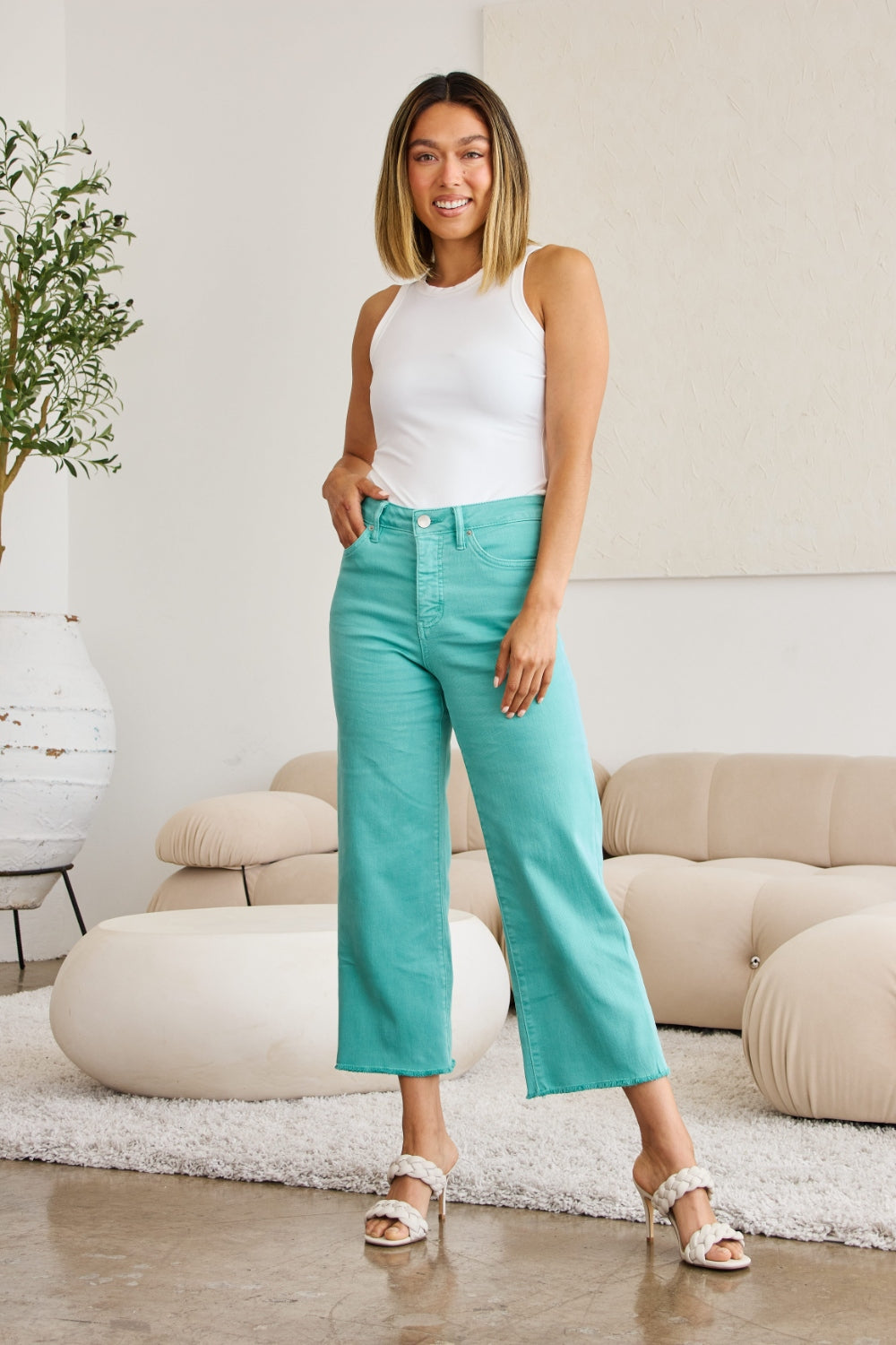 Rfm crop chloe full size tummy control high waist raw hem jeans - island green / 23