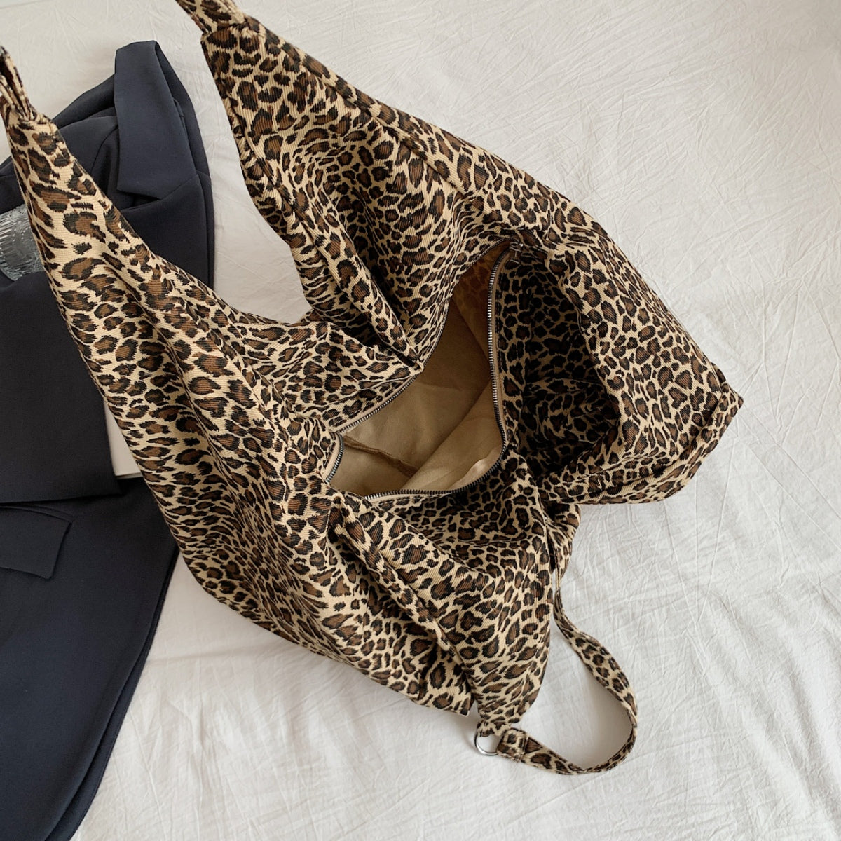 Leopard polyester tote bag