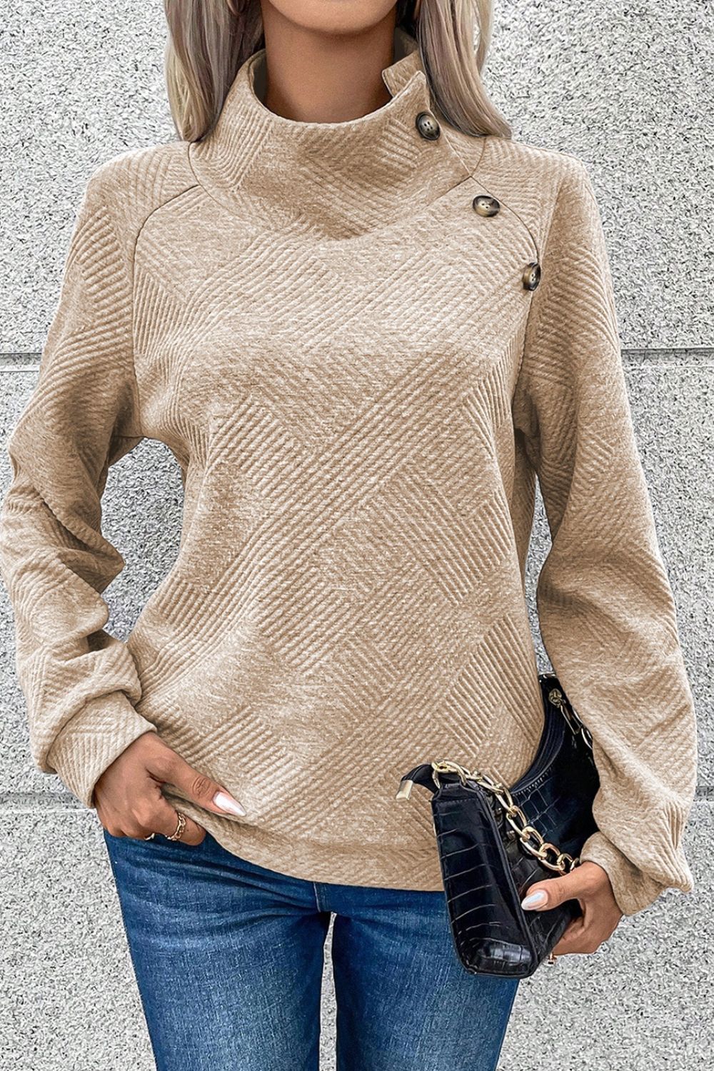 Textured turtleneck long sleeve sweatshirt - tan / s