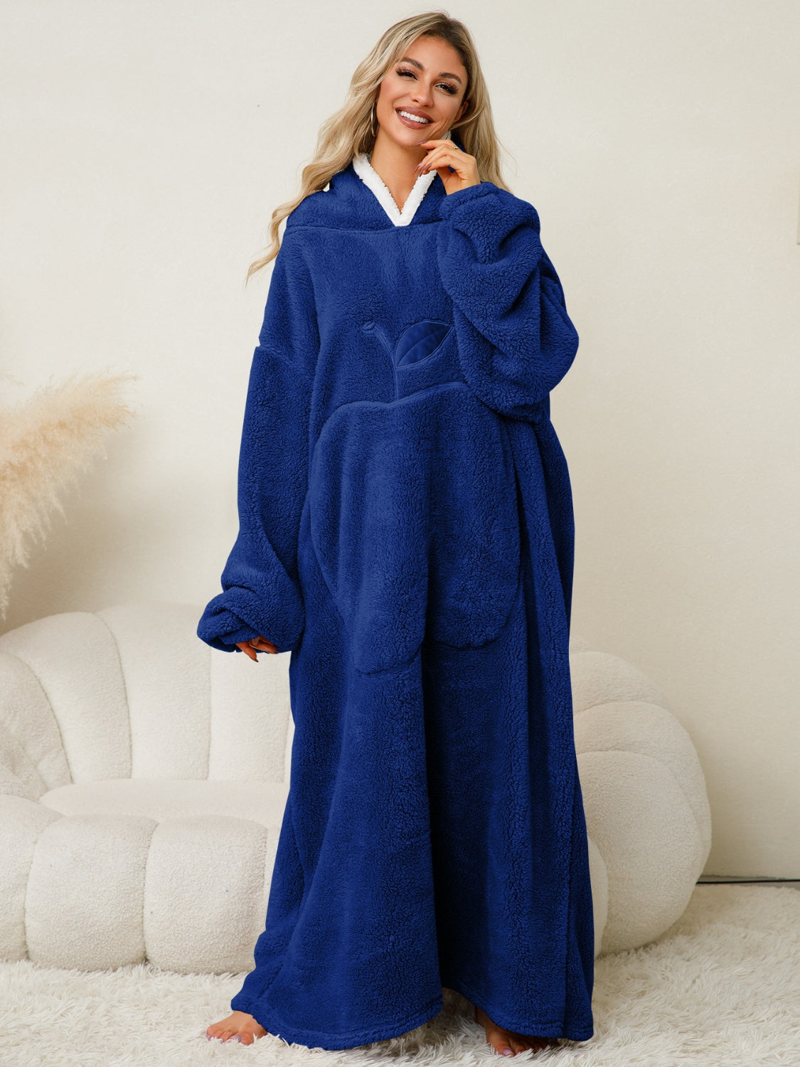 Pocketed contrast long sleeve hooded lounge dress