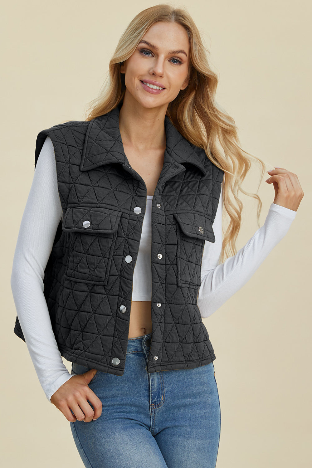 Double take full size pocketed texture snap down vest coat - black / s