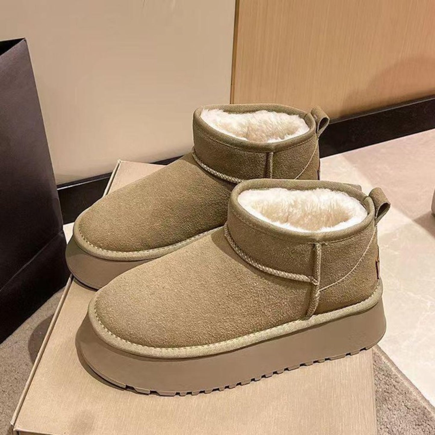 Fleece lined chunky platform mini boots - khaki / 5