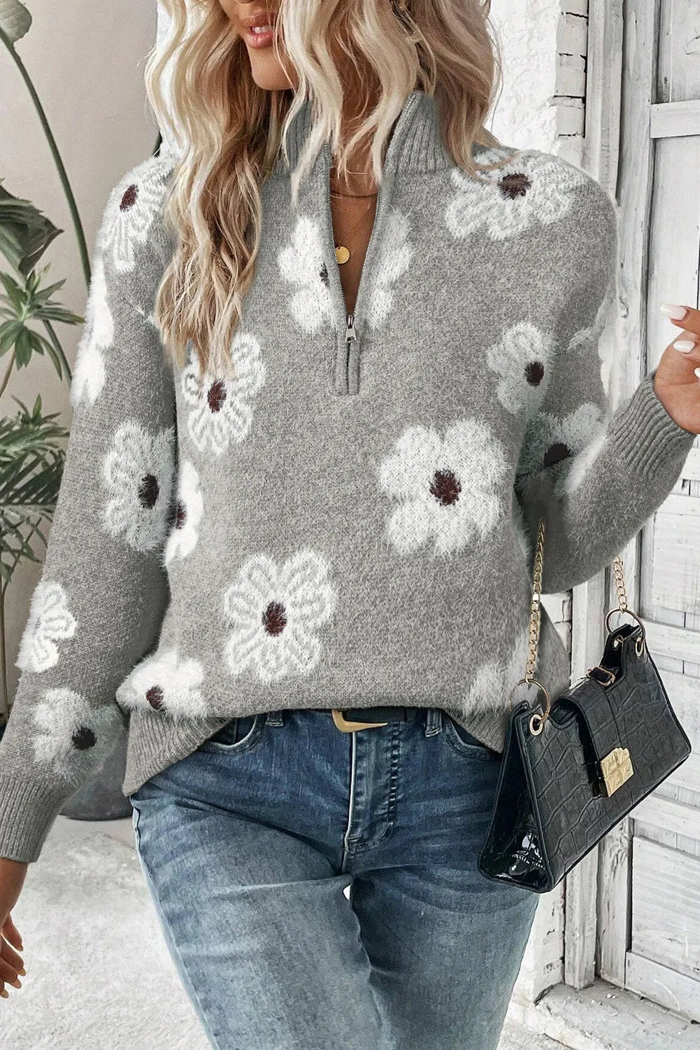 Flower half zip long sleeve sweater - gray / m