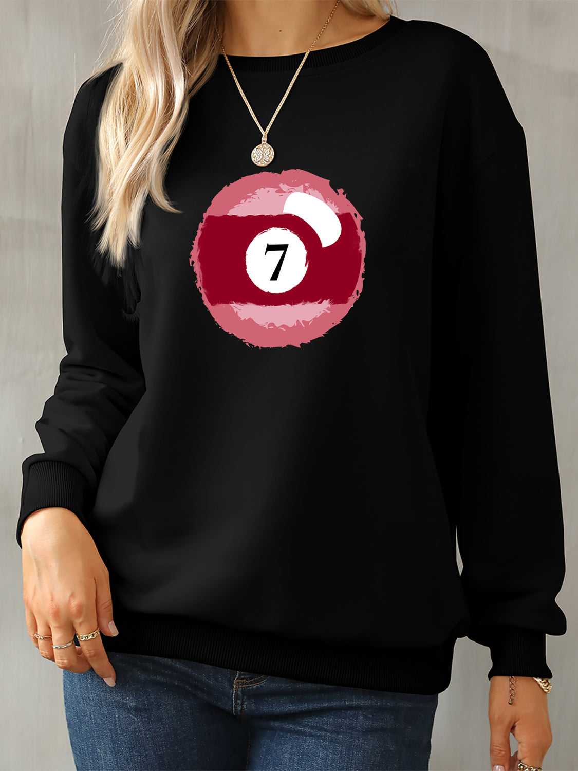 Billiard graphic round neck sweatshirt - black / s