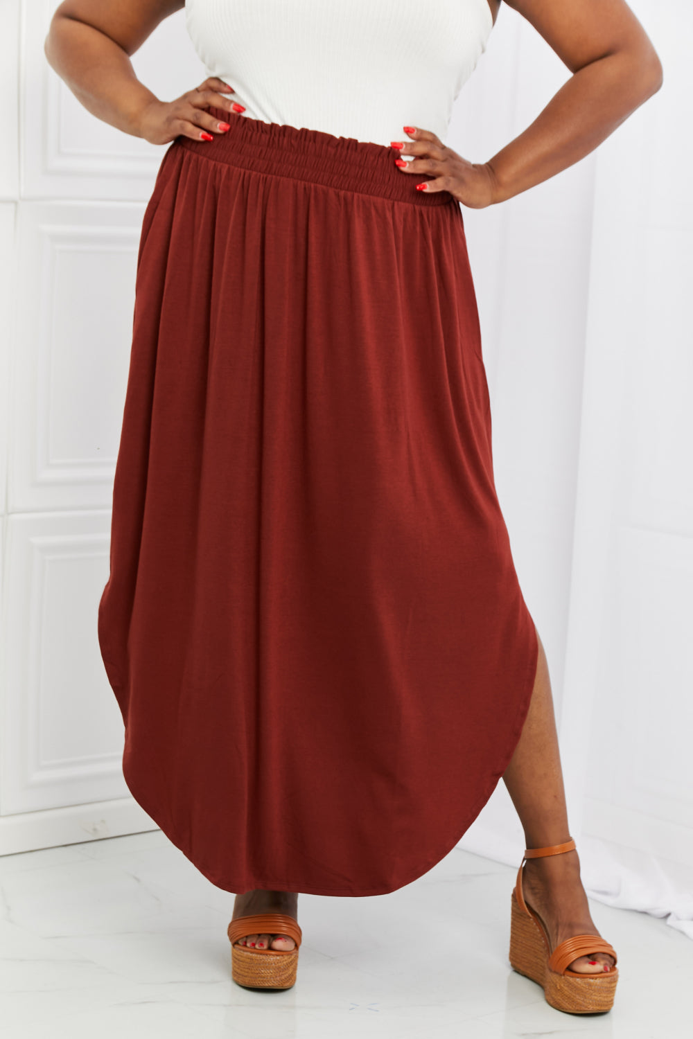 Zenana it’s my time full size side scoop scrunch skirt in dark rust