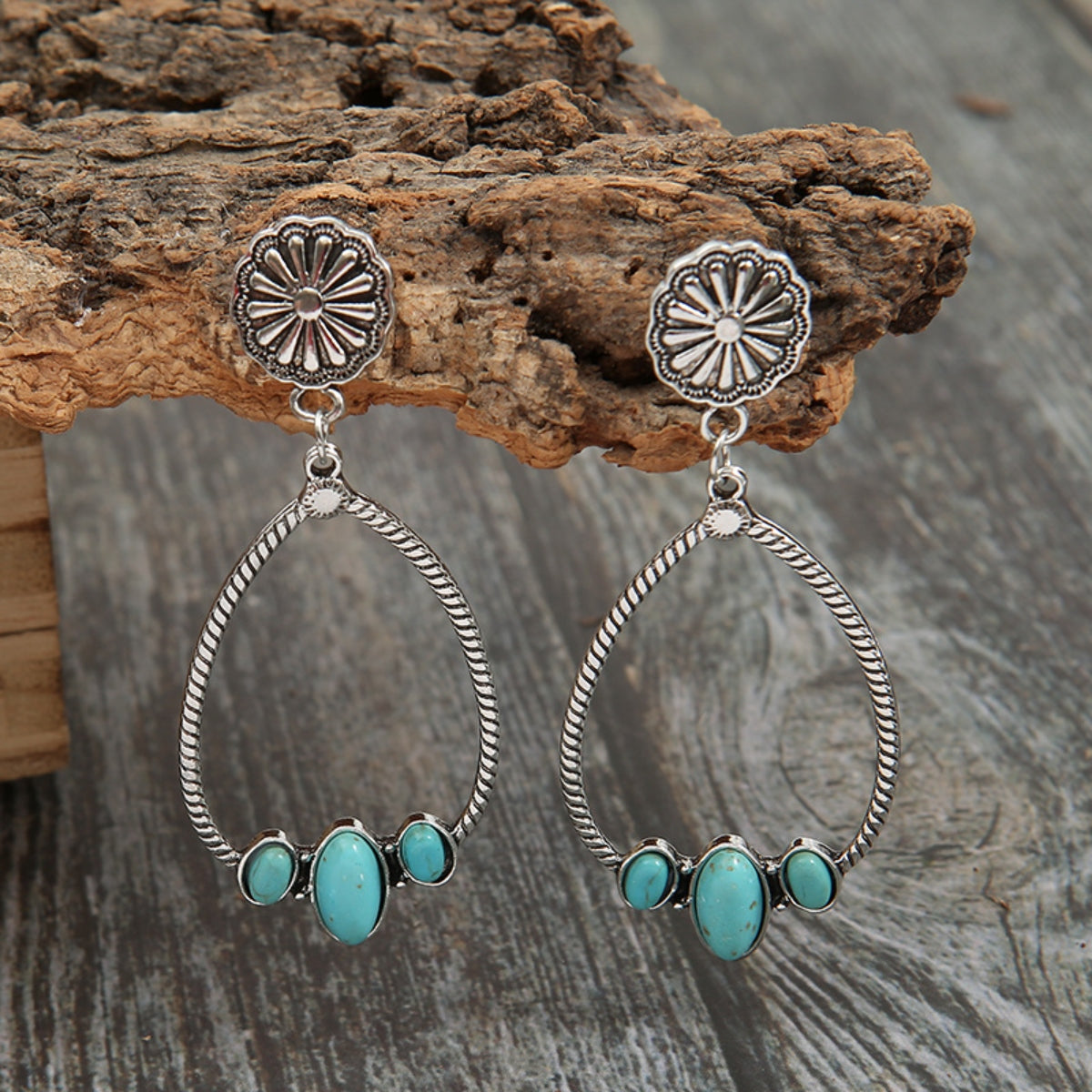 Artificial turquoise teardrop earrings - one size