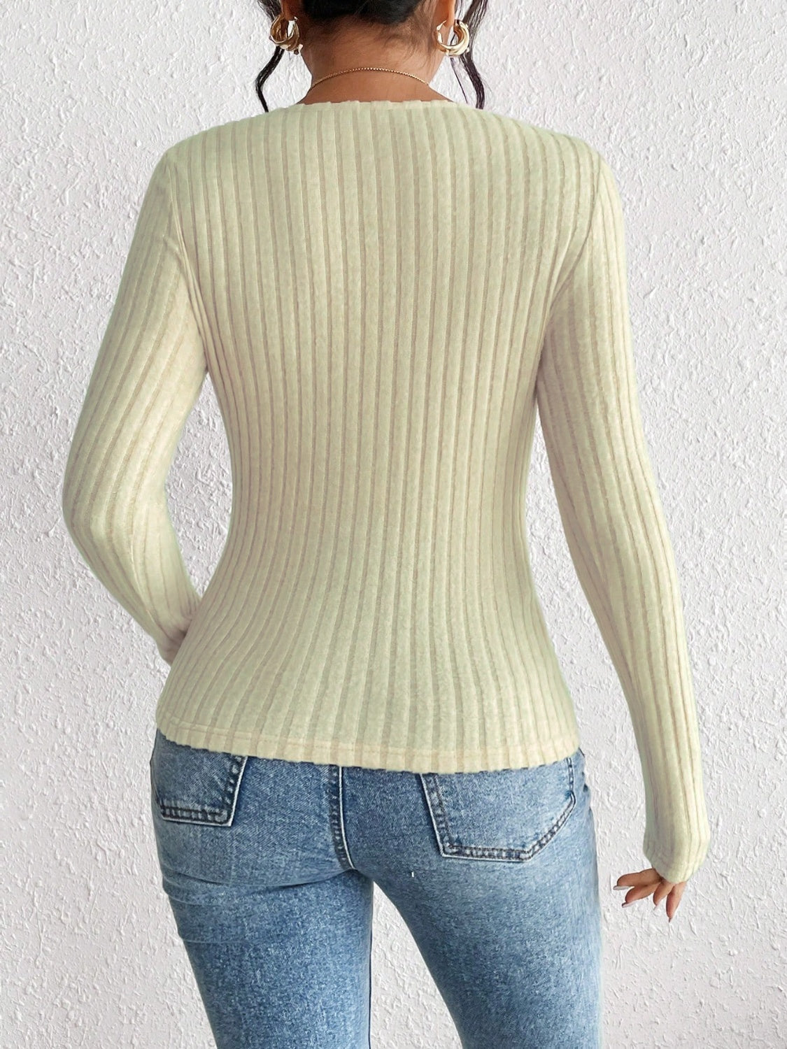 Ribbed long sleeve t-shirt