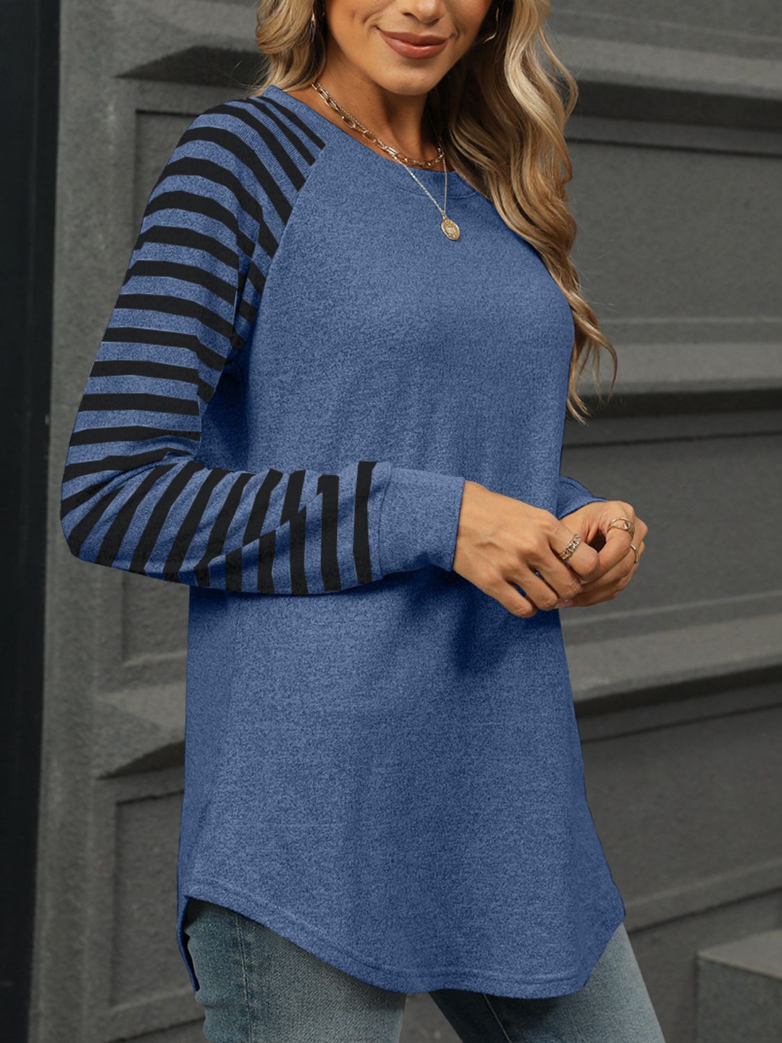 Striped round neck long sleeve t-shirt