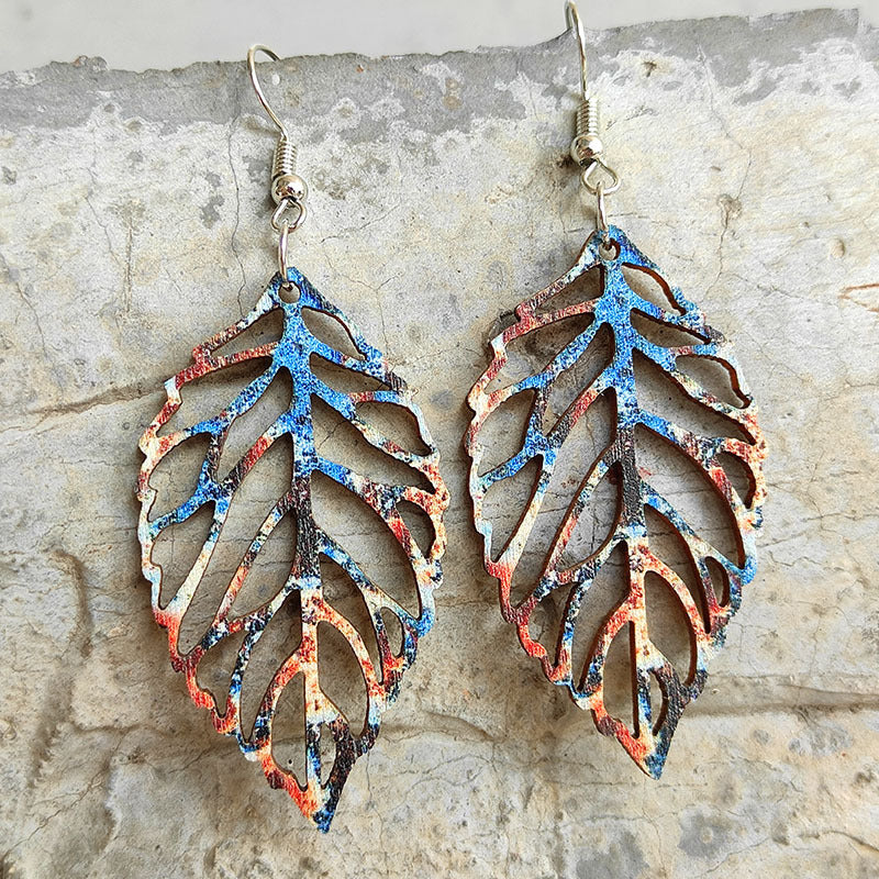 Leaf shape wooden dangle earrings - style b / one size