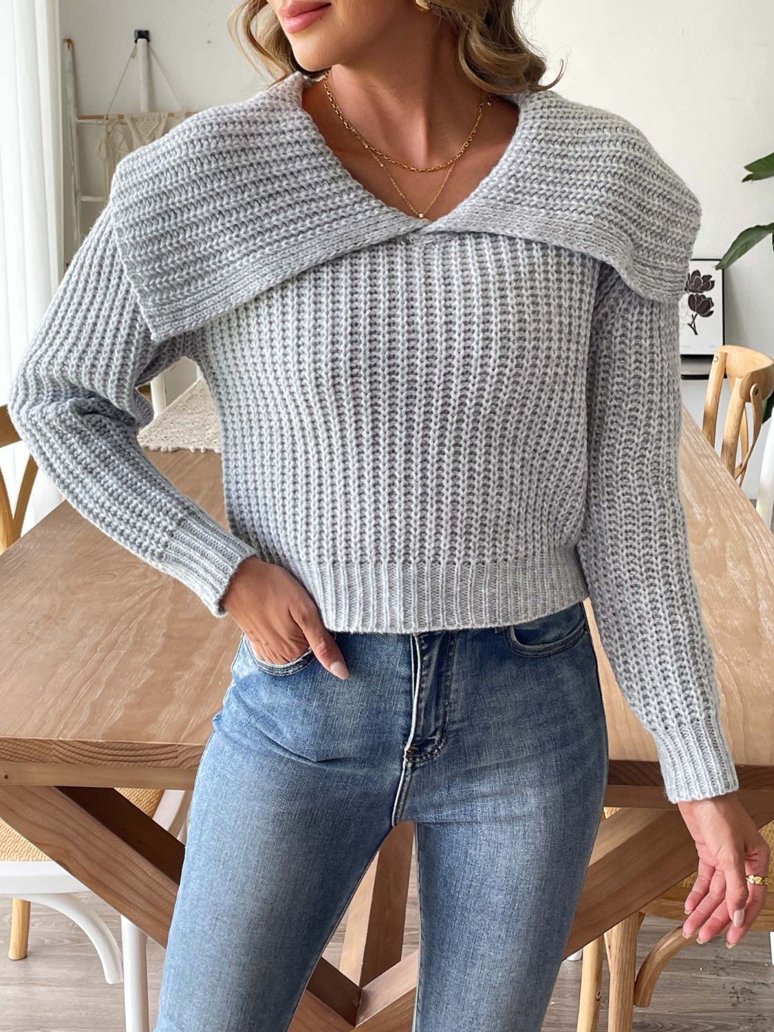 Cable-knit long sleeve sweater - gray / s