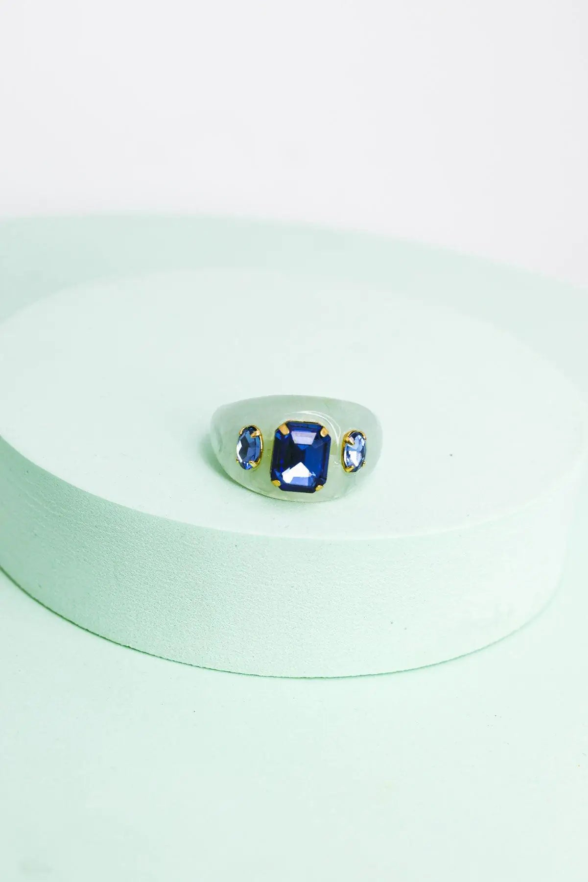 Oval acrylic mixed shape rhinestone ring - blue