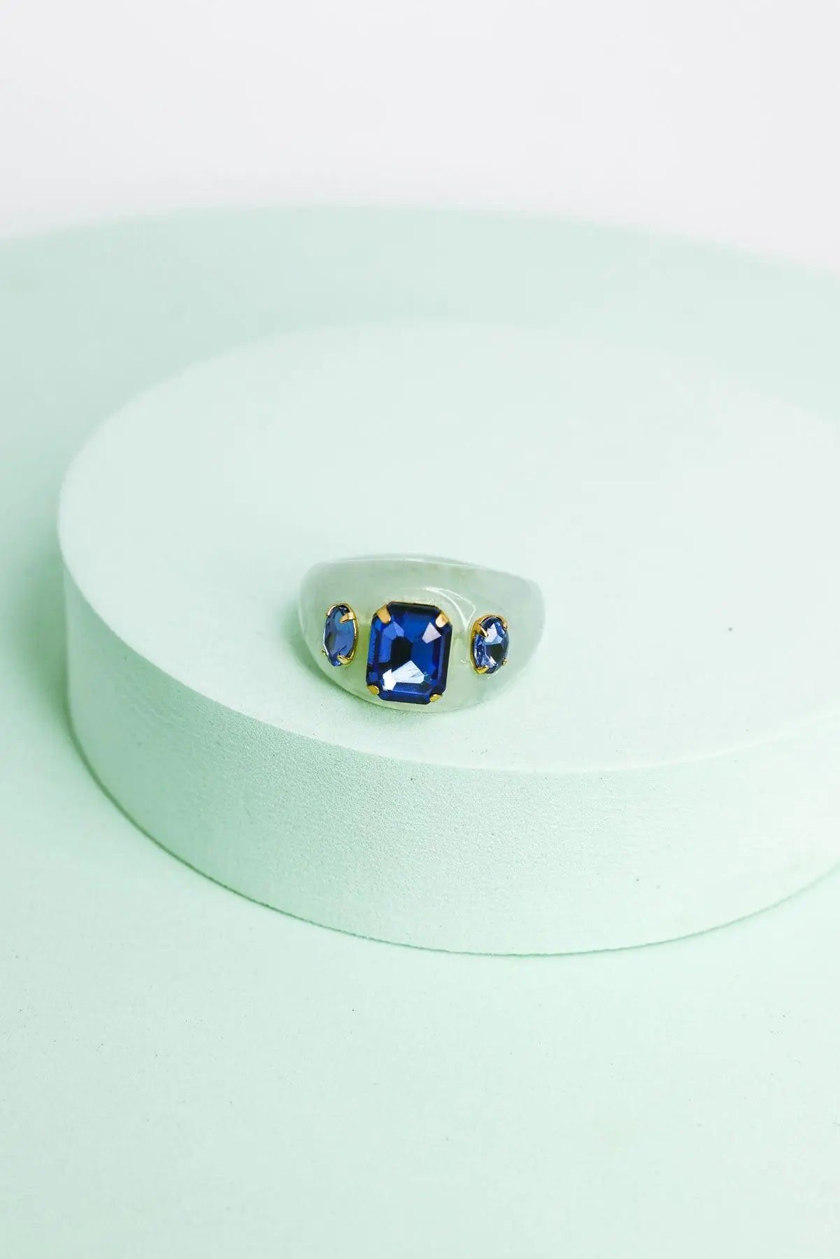 Oval acrylic mixed shape rhinestone ring - blue