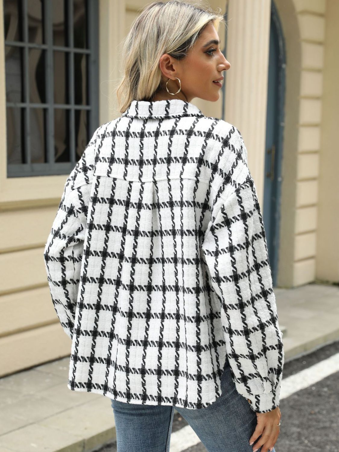 Plaid collared neck long sleeve jacket