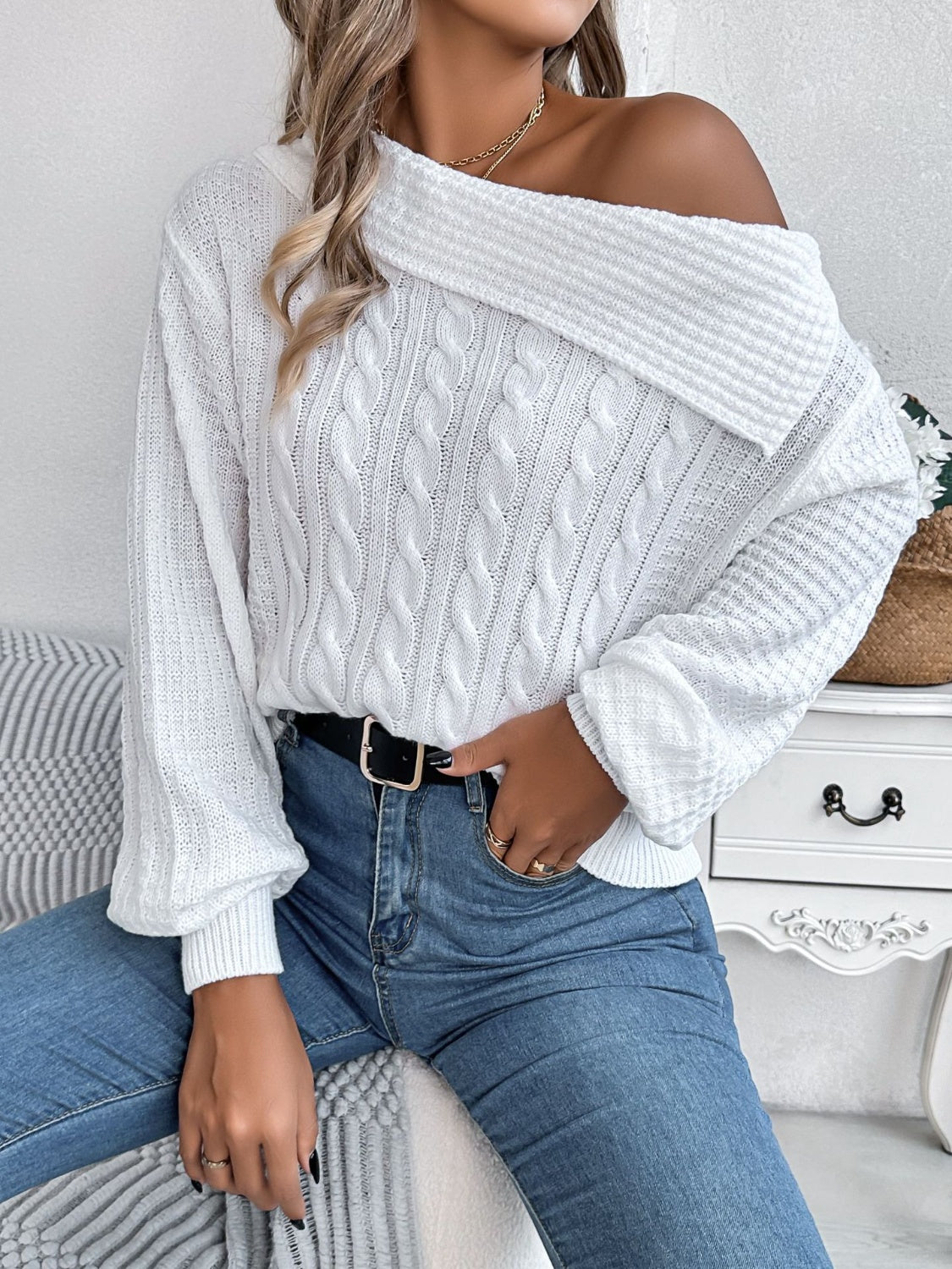 Cable-knit one shoulder long sleeve sweater