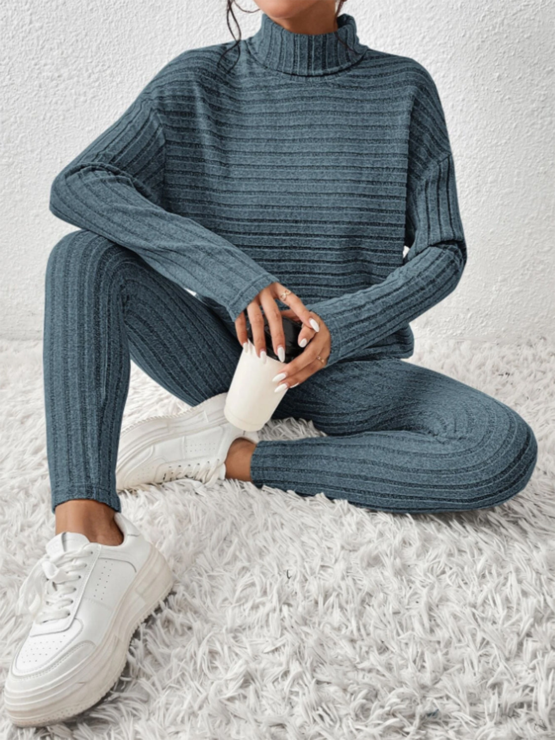 Ribbed turtleneck top and pants set