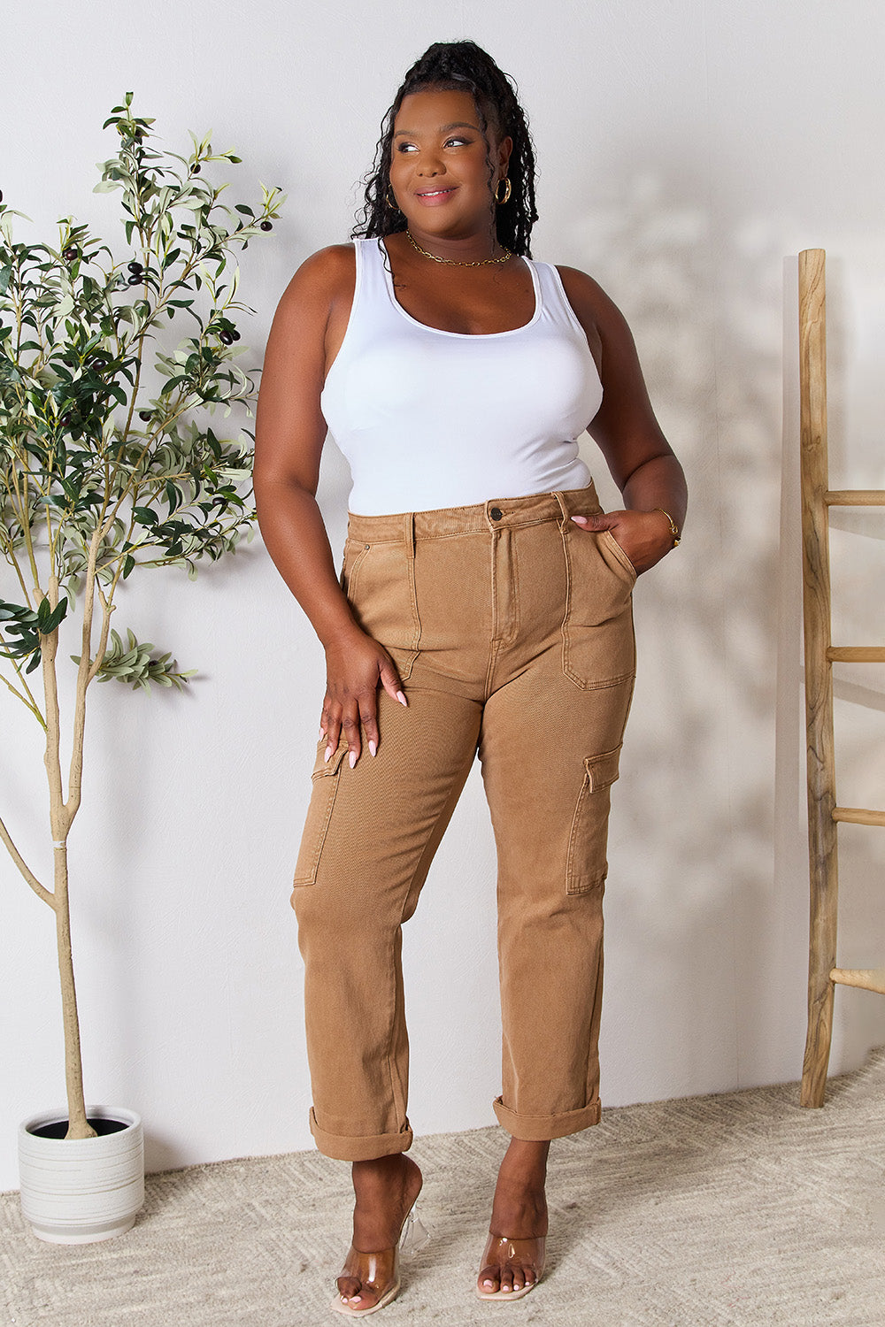 Risen full size high waist straight jeans with pockets