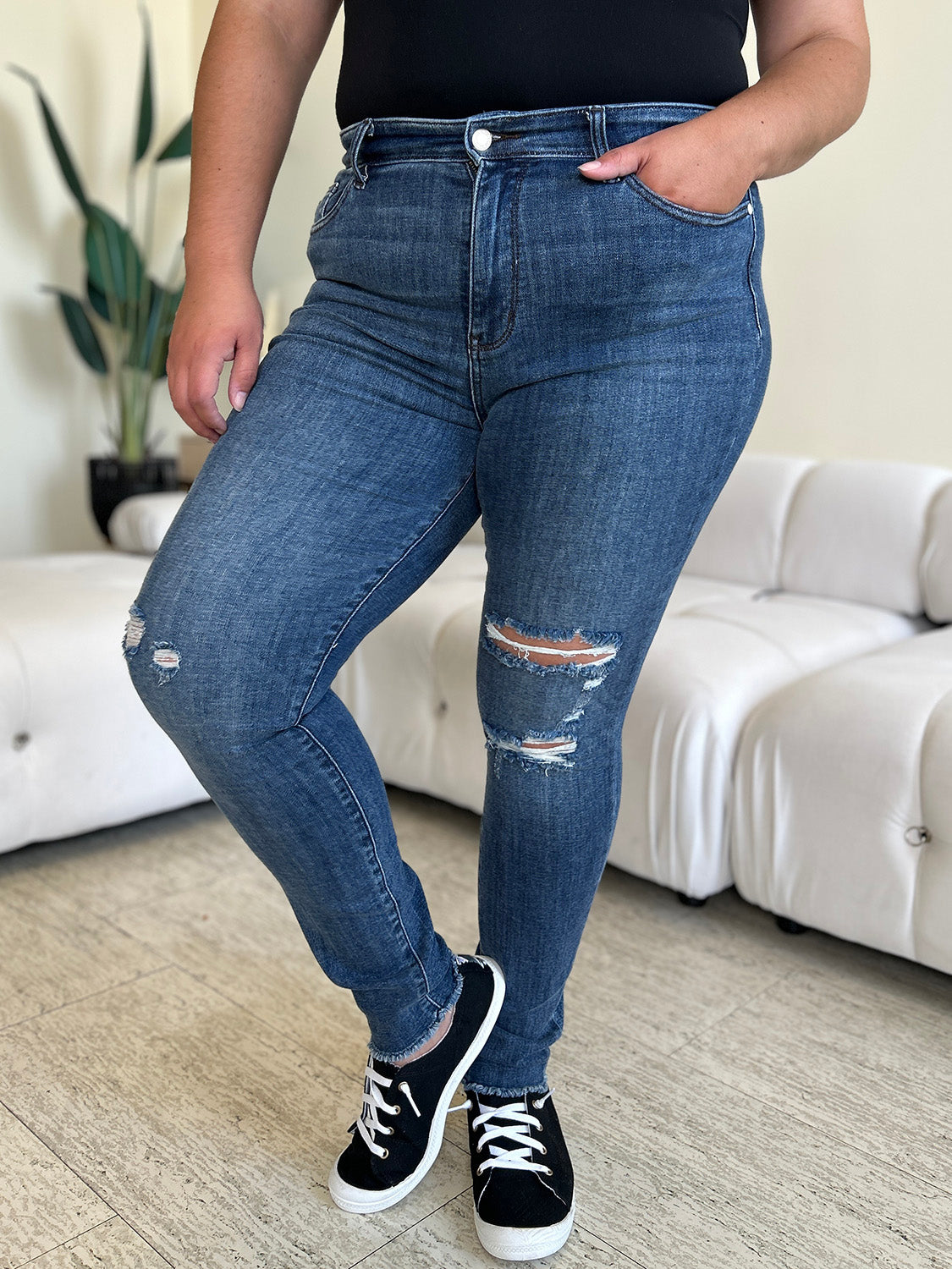 Judy blue full size high waist distressed skinny jeans