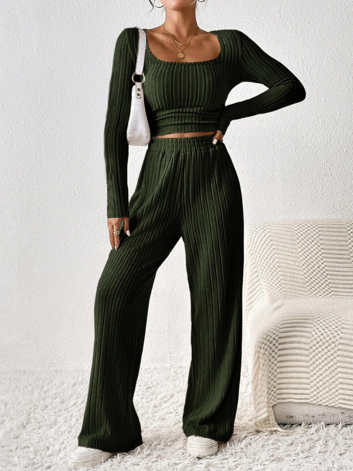 Scoop neck long sleeve top and pants set - army green / s