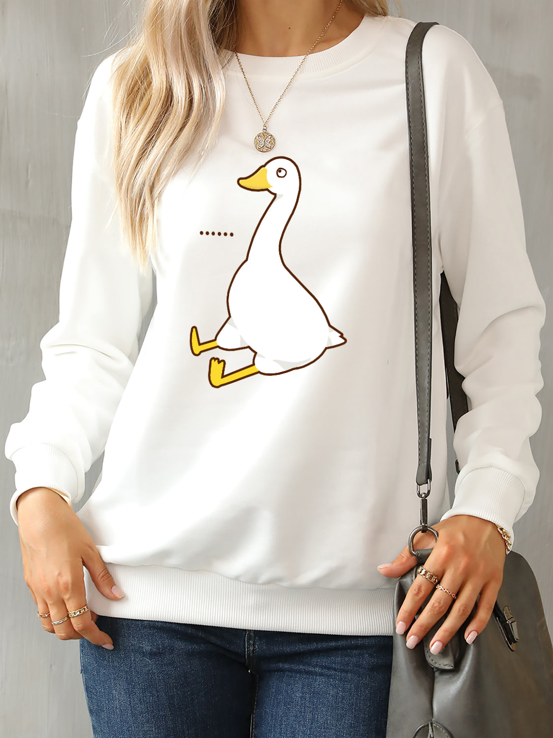 Goose graphic round neck sweatshirt - white / s