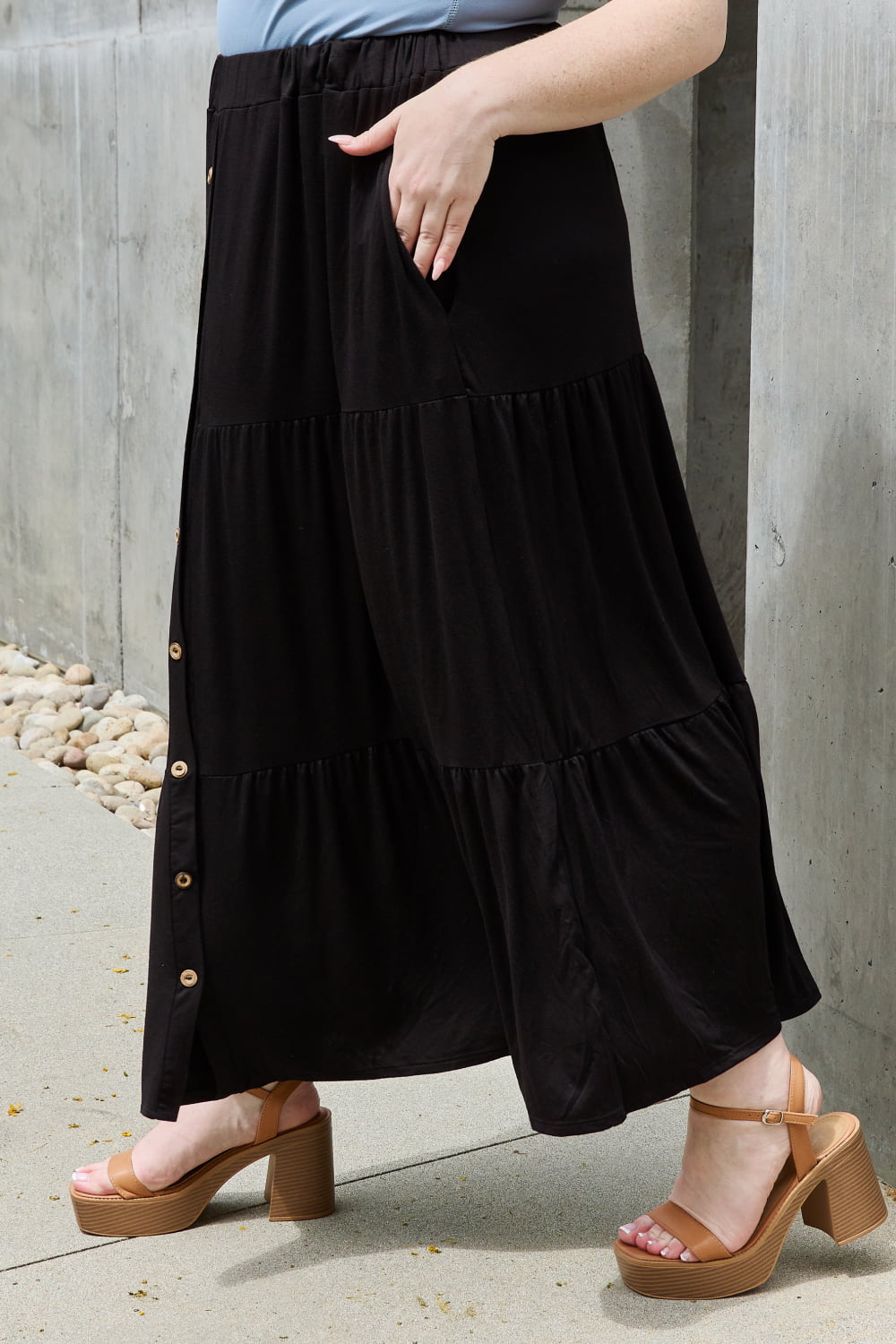 Heimish so easy full size solid maxi skirt