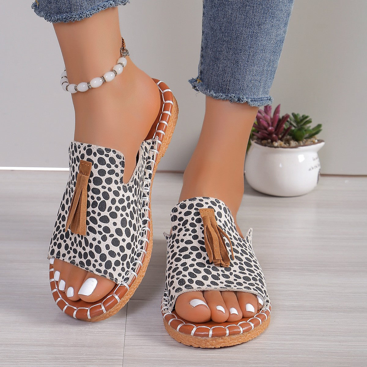 Fringe leopard open toe sandals - ivory / 36(us5)