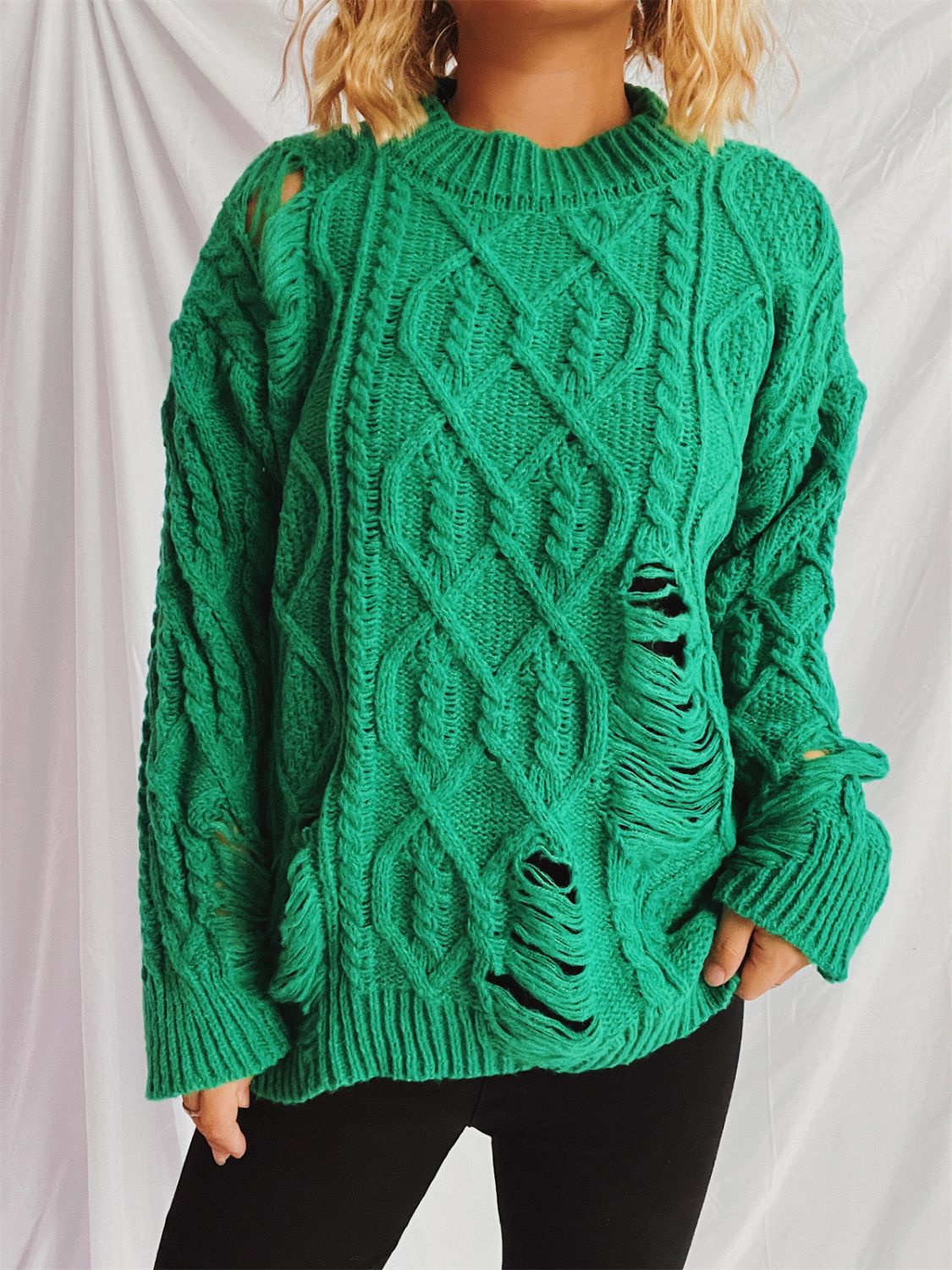 Distressed cable-knit round neck long sleeve sweater - green / one size