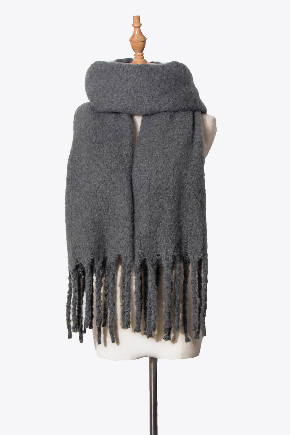 Fringe detail polyester scarf