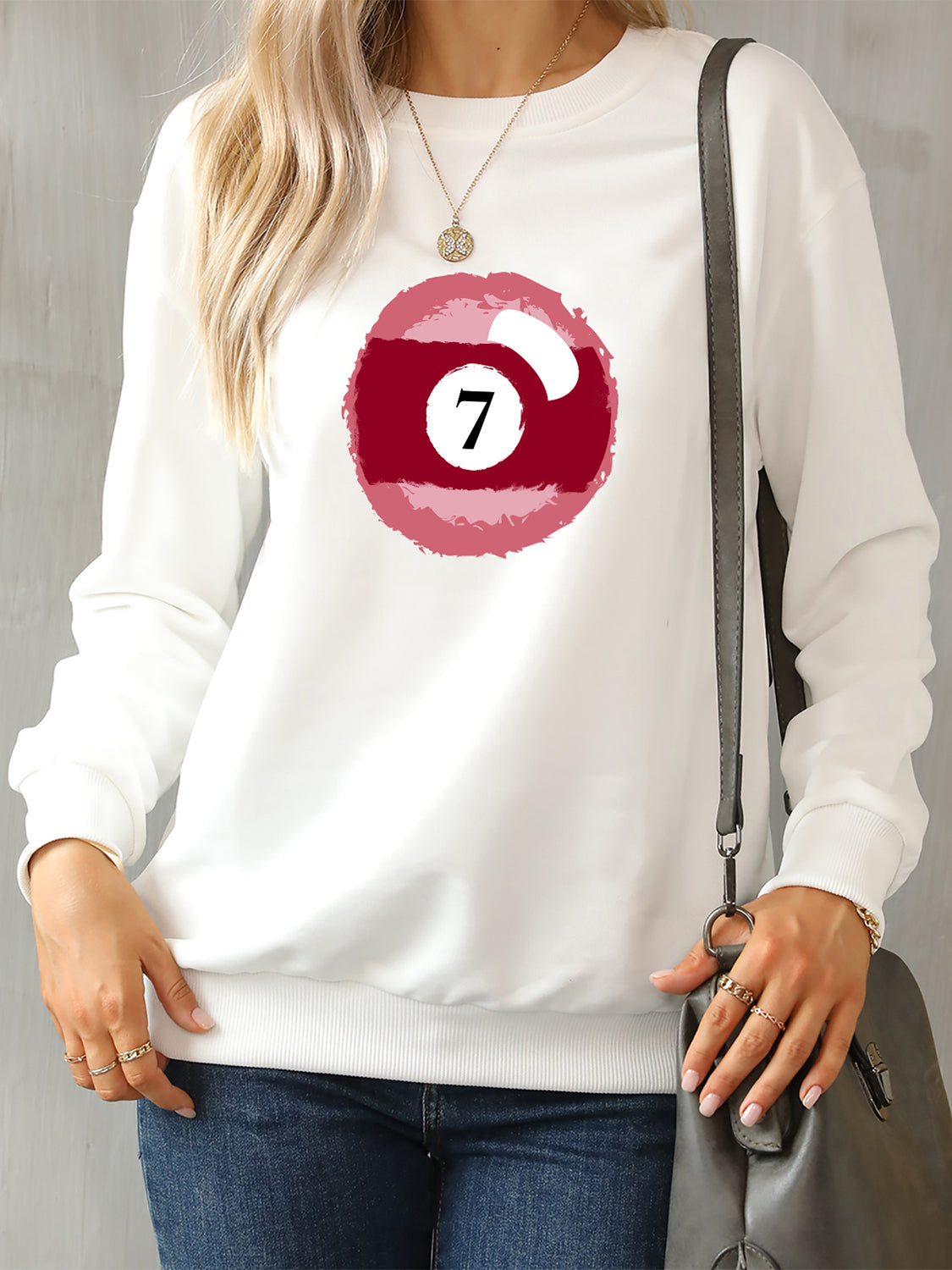 Billiard graphic round neck sweatshirt - white / s