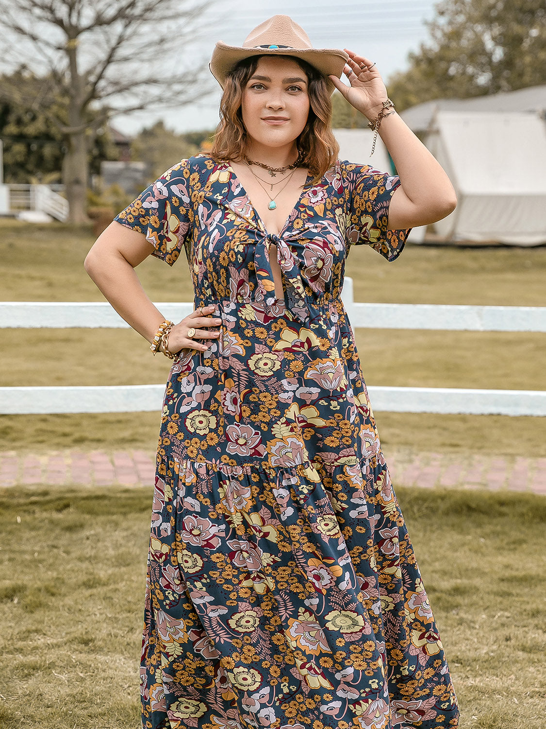 Plus size tied printed short sleeve midi dress