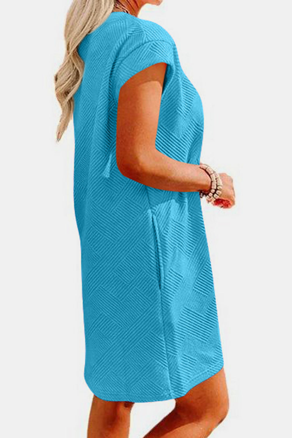 Textured round neck cap sleeve dress