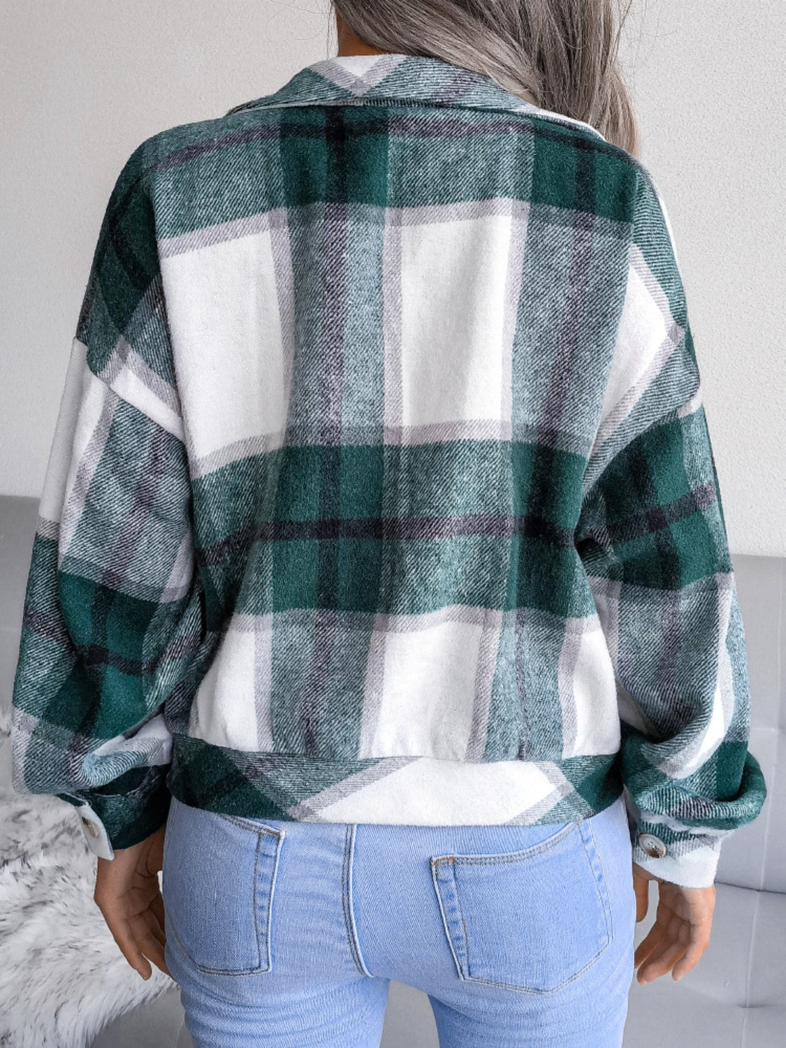 Plaid collared neck long sleeve jacket