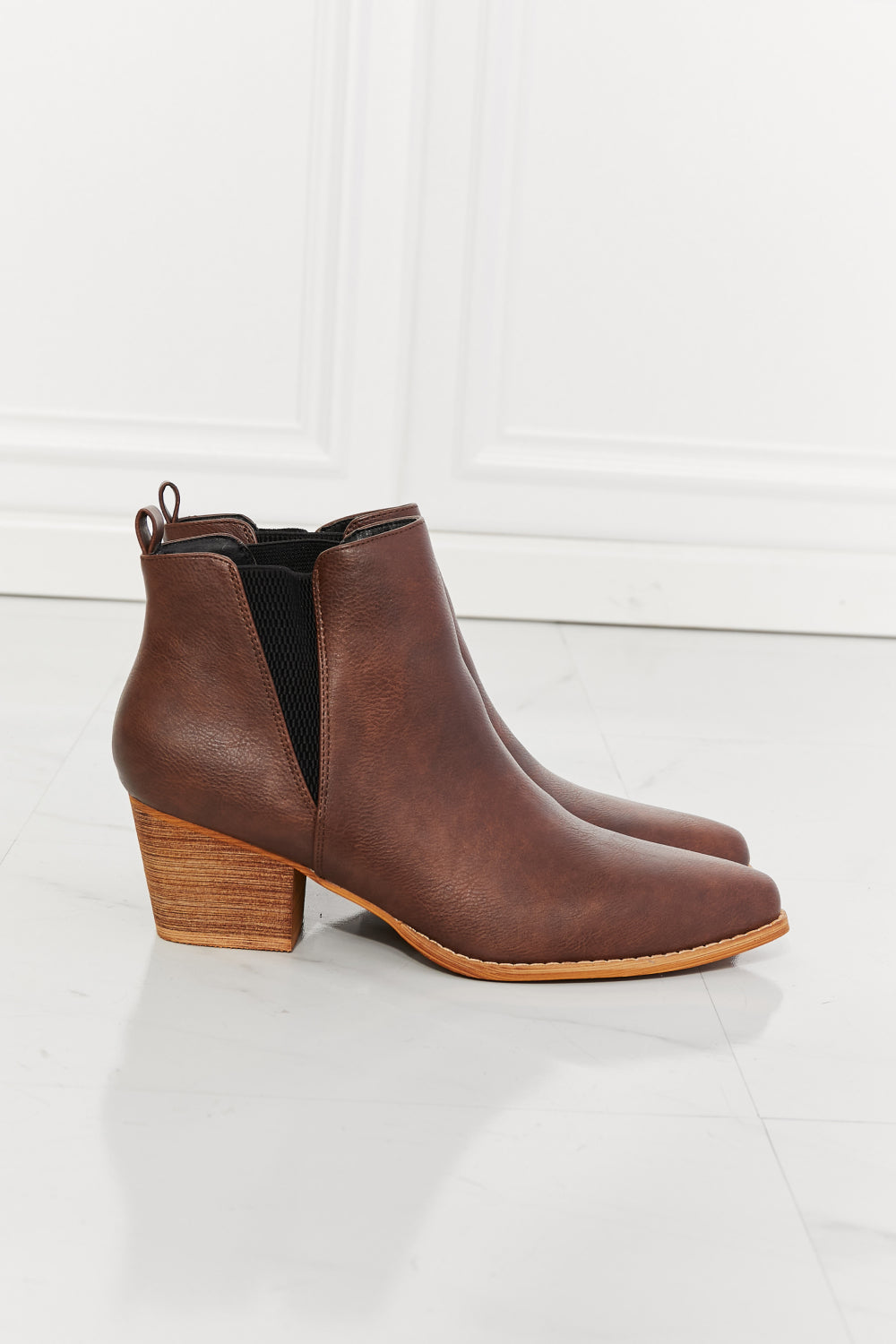 Mmshoes back at it point toe bootie in chocolate