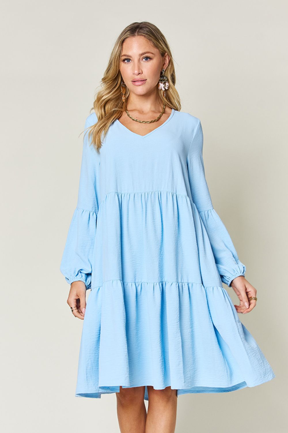 Double take full size v-neck balloon sleeve tiered dress with pockets - light blue / s