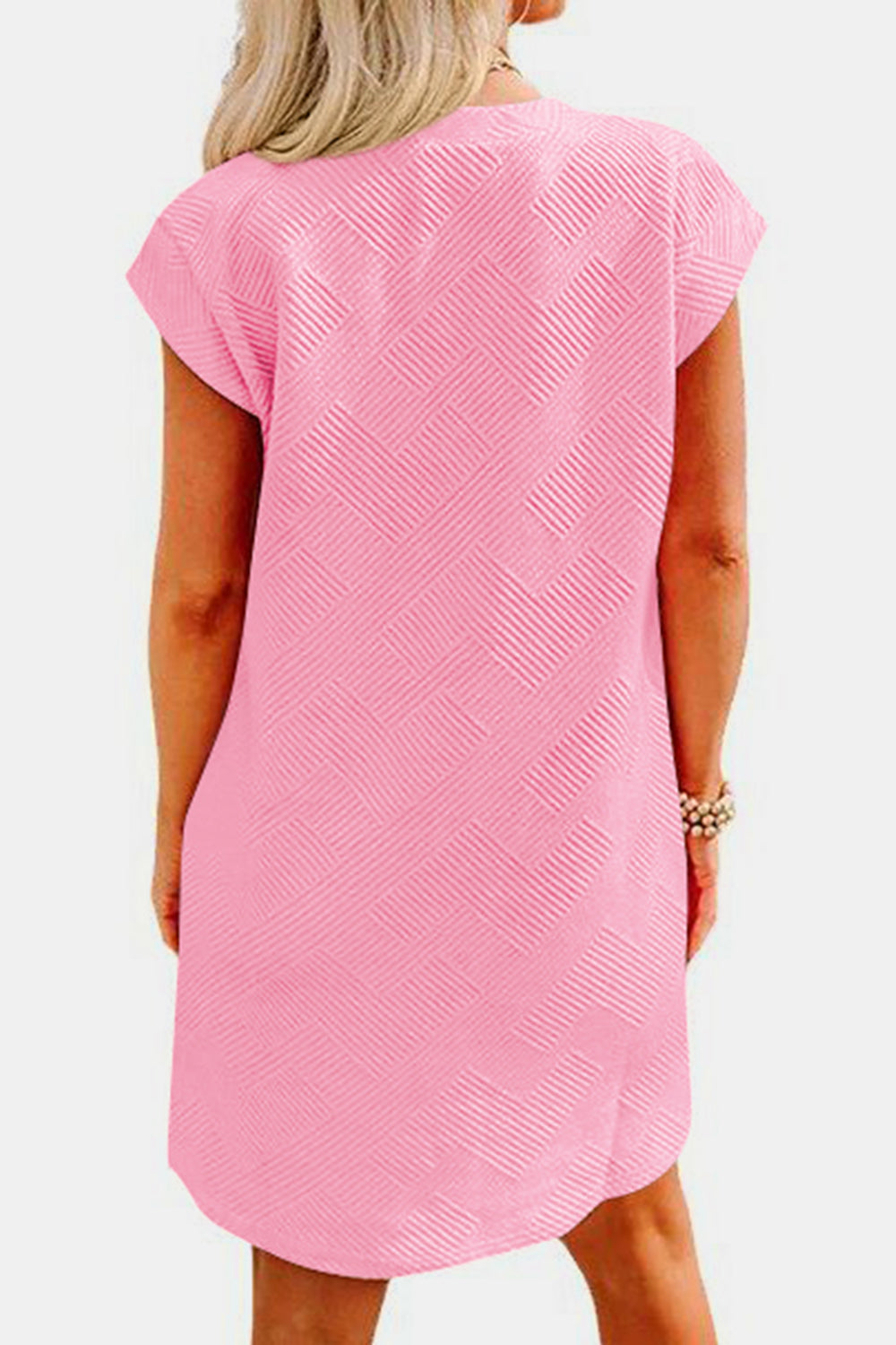 Textured round neck cap sleeve dress - blush pink / s