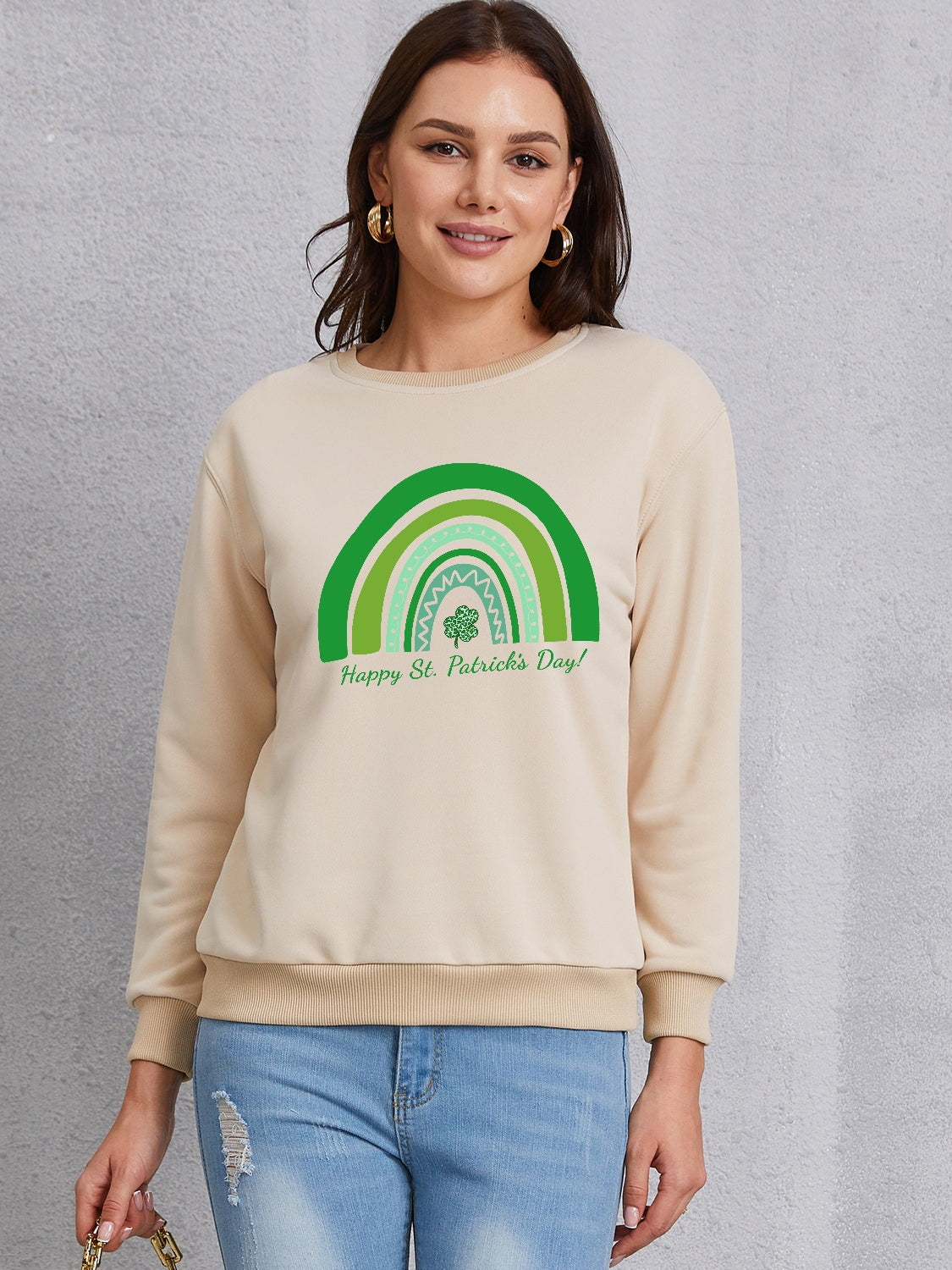 Happy st. Patrick’s day round neck sweatshirt - khaki / s